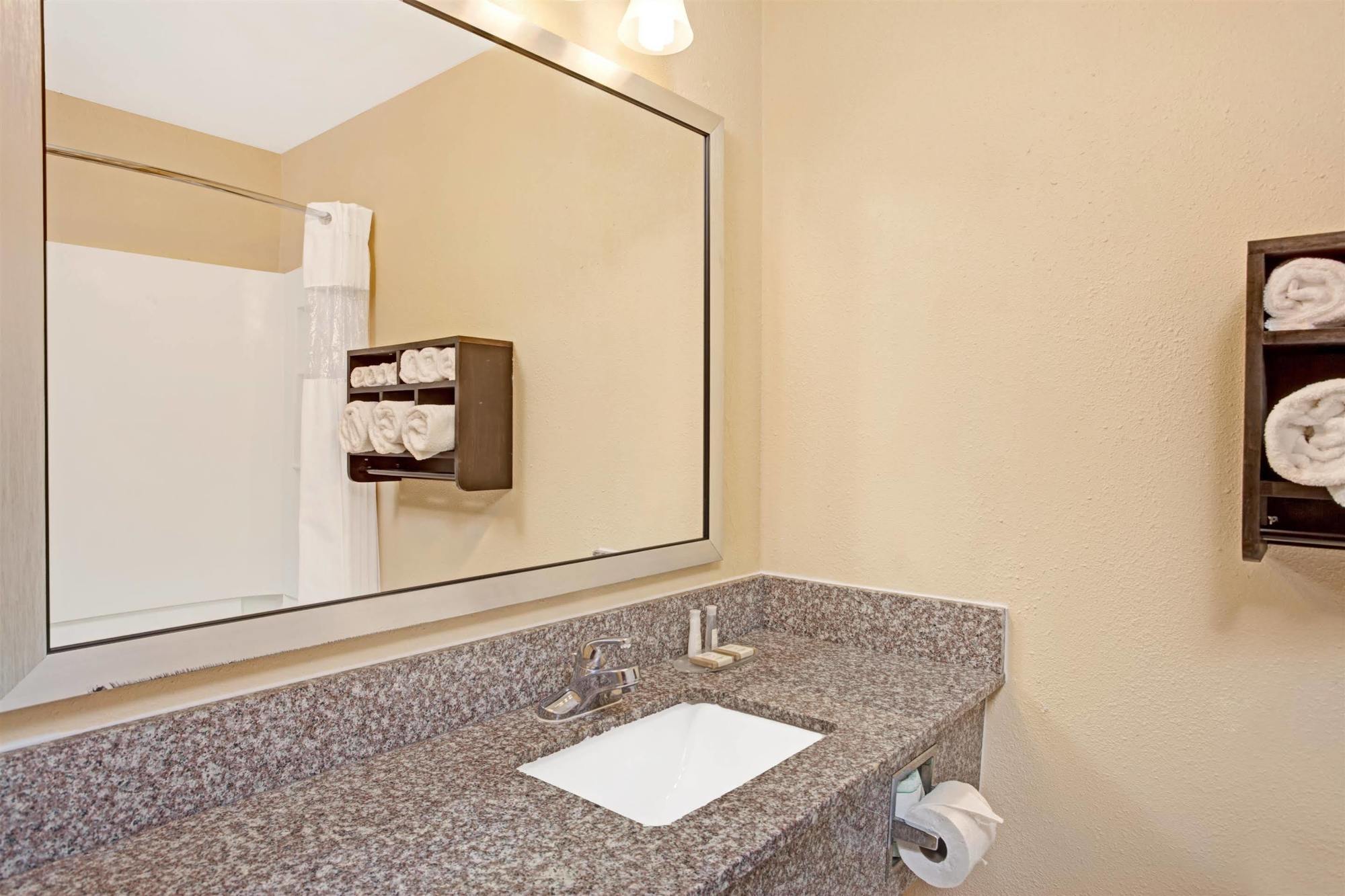 Hotel Baymont By Wyndham Kennesaw Extérieur photo